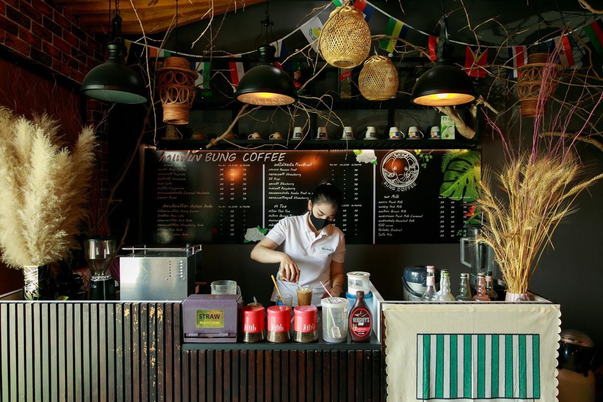 Sleepbox Hostel Suratthani Surat Thani Buitenkant foto